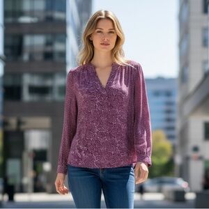 Gap Tunic Pintuck Blouse. 100%Rayon. Long Sleeve. Burgundy White. Size S #143